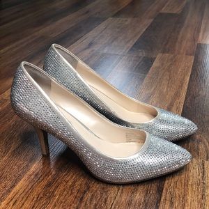 Women's Zitah Embellished Pointed Toe Pumps - 10